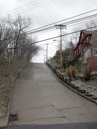 Illustration for article titled Tour the Nine Steepest Residential Streets in America